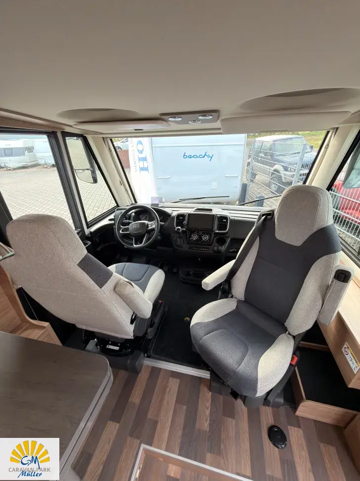 Fahrzeugbild Weinsberg CaraCore 650 MEG 180 PS, Automatik #11