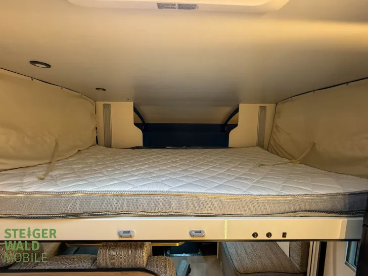 Fahrzeugbild Rimor Kilig 95 Plus*Lithium*Automatik*165ps #35