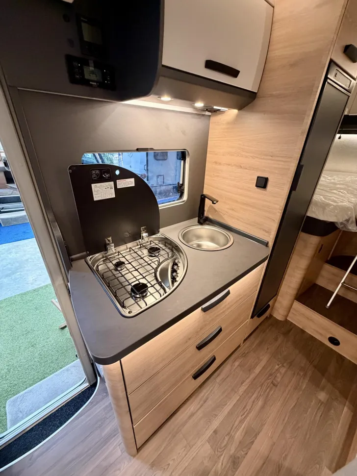 Fahrzeugbild Knaus L!VE WAVE BLACK SELECTION 650 MEG #11
