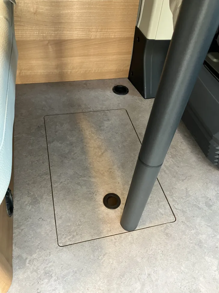 Fahrzeugbild VanTourer 600 D *Totwinkelassistent*Automatik* #13