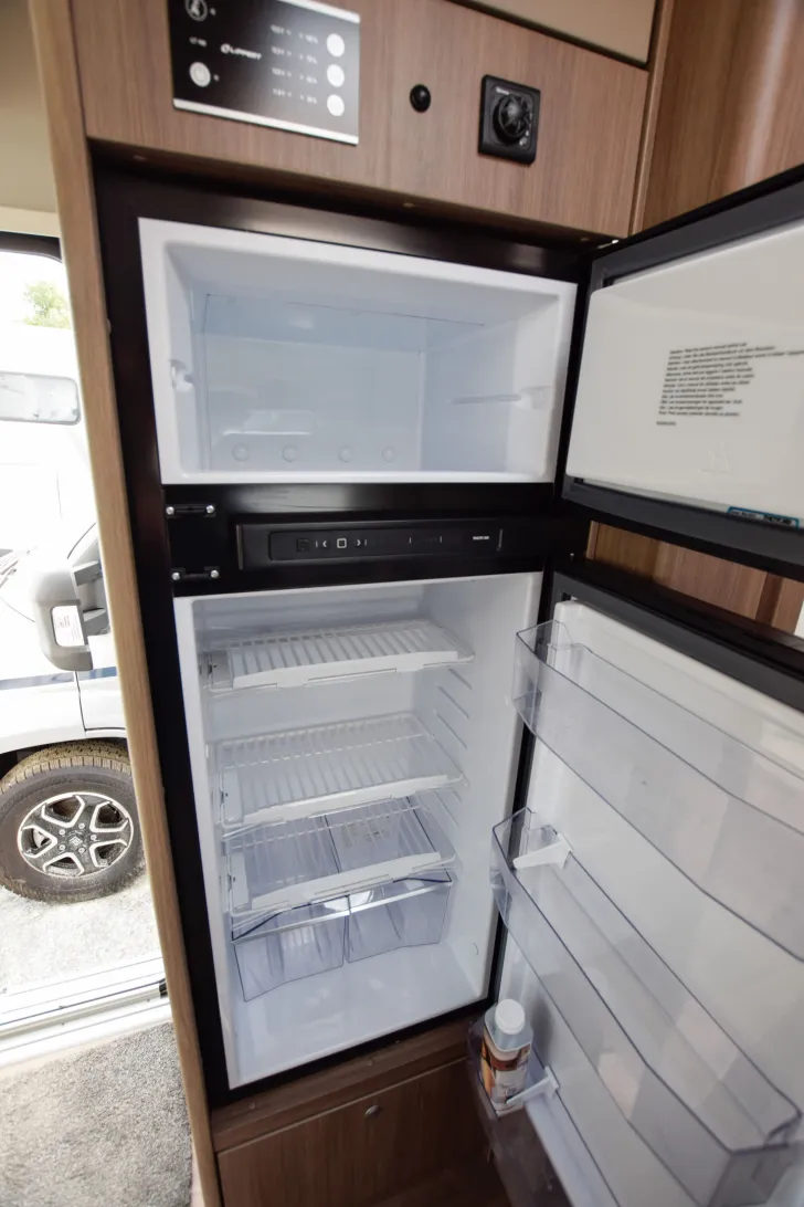 Fahrzeugbild Carado T447 pro+ 5-Sitzpl. #15