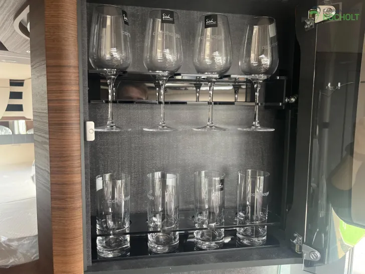 Fahrzeugbild Carthago chic c-line I 4.9 LE L Polar-Paket ALDE #10