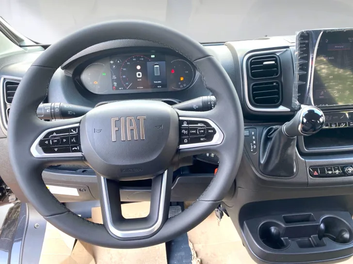 Fahrzeugbild Carado pro CV 540 !!! Top‑Preis Garantie !!! #6