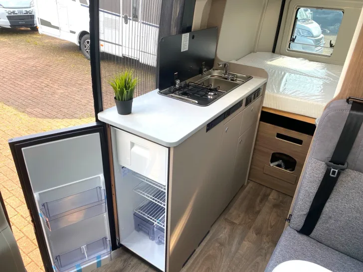 Fahrzeugbild Carado pro CV 540 !!! Top‑Preis Garantie !!! #11