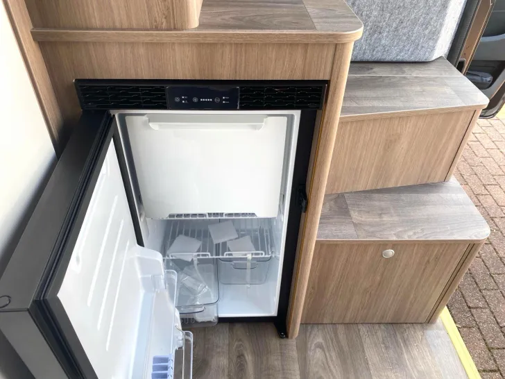 Fahrzeugbild Carado pro CV 541 !!! Top‑Preis Garantie !!! #19