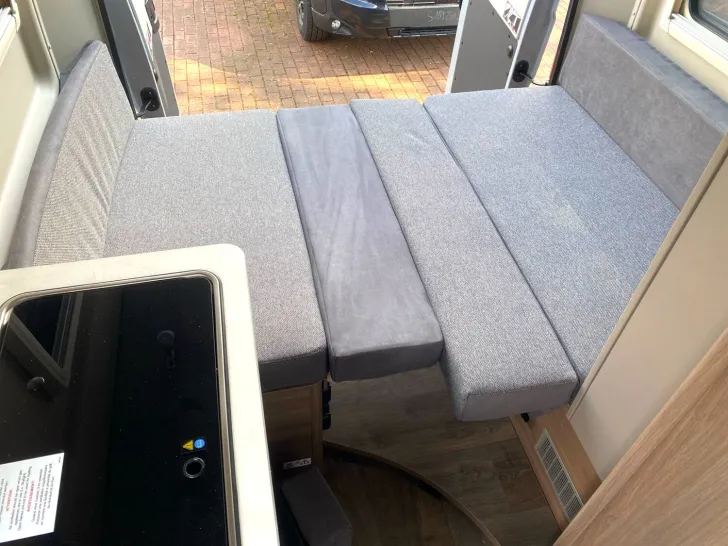 Fahrzeugbild Carado pro CV 541 !!! Top‑Preis Garantie !!! #16