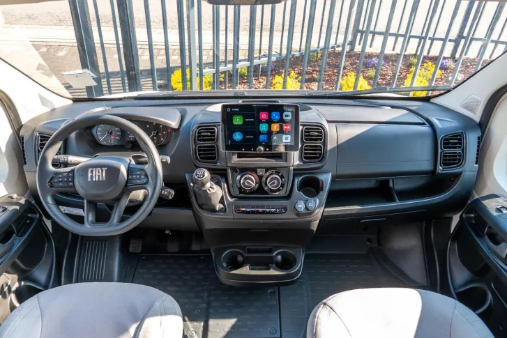 Fahrzeugbild LMC Innovan 540 2025+18"LMF+AT-REIFEN+RAHMENF+PANO #12