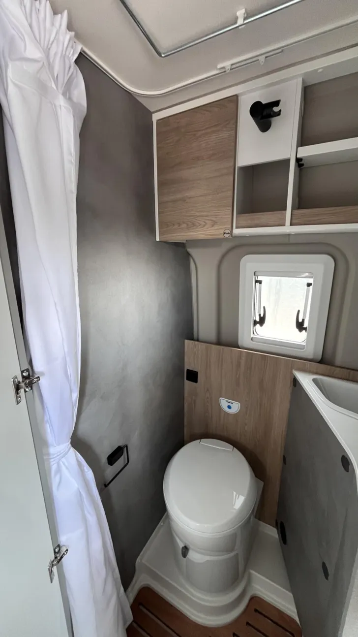 Fahrzeugbild Crosscamp ADVTR 6.0 DF Peugeot #12