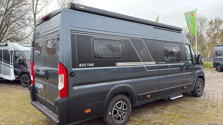 Schräg Hinten Knaus BoxTime 630 MX Sofort verfügbar