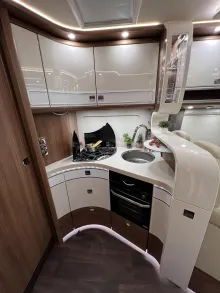 Fahrzeugbild Carthago chic e-line I 61 XL LE Mercedes (330) #20