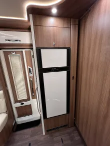 Fahrzeugbild Carthago chic e-line I 61 XL LE Mercedes (330) #22