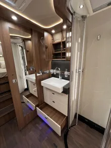 Fahrzeugbild Carthago chic e-line I 61 XL LE Mercedes (330) #36
