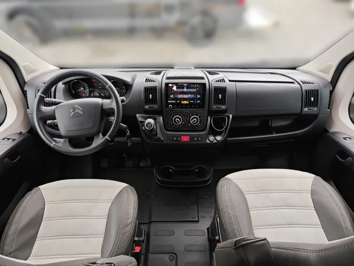 Fahrzeugbild Sunlight Adventure Cliff 600 #10