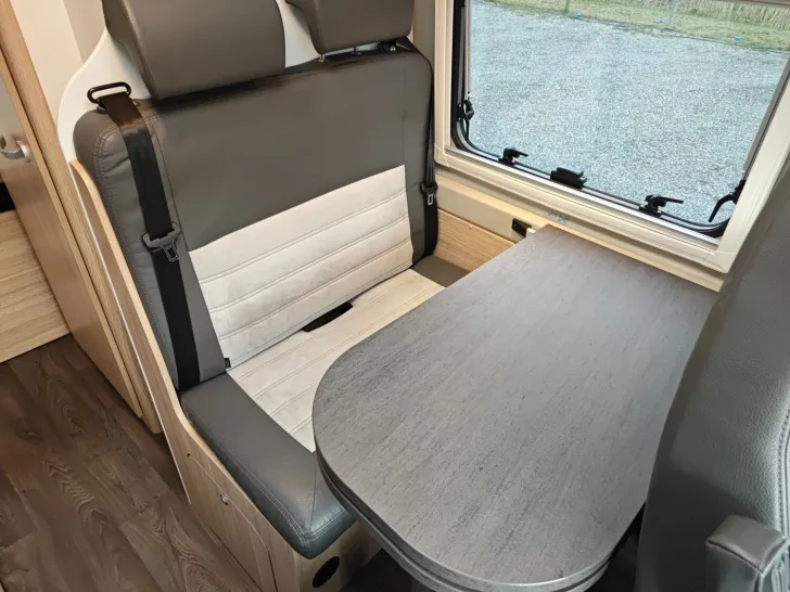 Fahrzeugbild Sunlight Adventure Cliff 600 #12