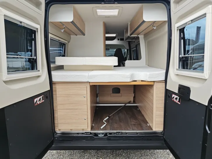 Fahrzeugbild Sunlight Adventure Cliff 600 #19