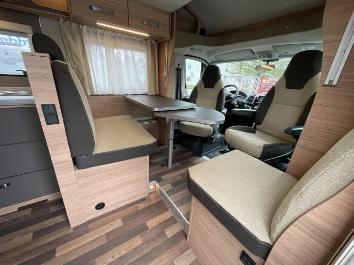 Fahrzeugbild Weinsberg CaraSuite 700 ME ++MEGA-DEAL++ #16