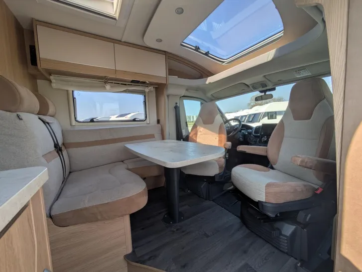 Fahrzeugbild LMC Cruiser T 662 G Markise/GFK/Alu/Radträger/Tempo #8