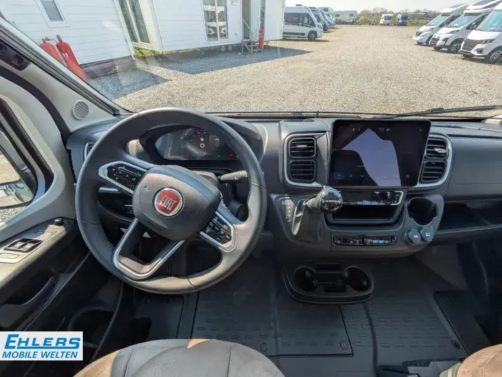 Fahrzeugbild Malibu Van 640 LE 180PS/Markise/AHK/Navi/Fahrassistenz-Paket/Winter-Paket #7