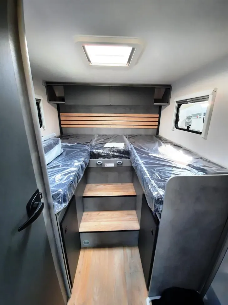 Fahrzeugbild Crosscamp EXPDN 7.4 E Verfüg./Sparen Sie 4.566,- € #10
