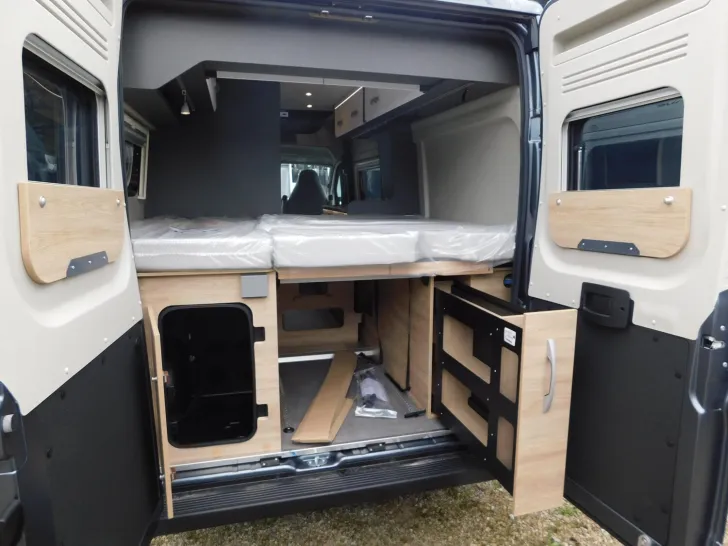 Fahrzeugbild Dethleffs Globetrail 600 DS Automatik,Combi6D, Digital-Pkt #7