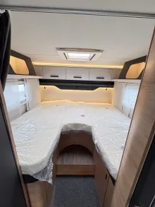Fahrzeugbild Knaus L!VE WAVE 650 MEG Platinum Selection Abstandstempomat, Rahmenfenste #15