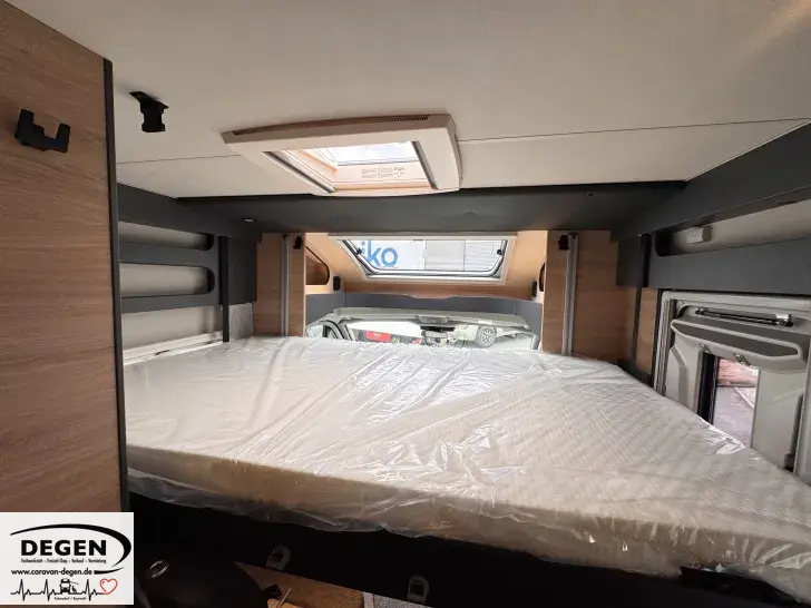 Fahrzeugbild Knaus L!VE WAVE 650 MEG Platinum Selection Abstandstempomat, Rahmenfenste #20