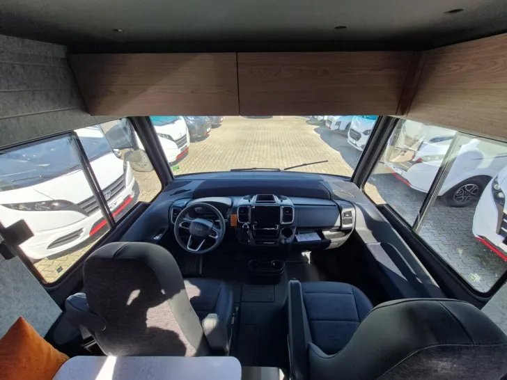Fahrzeugbild Niesmann + Bischoff iSmove 6.9 E #7