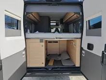 Fahrzeugbild Malibu Van first class - two rooms 640 LE RB GT skyview #20