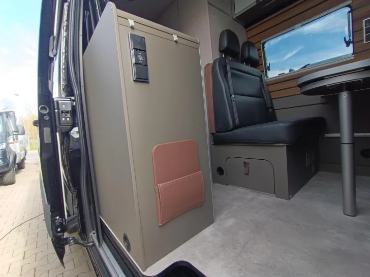 Fahrzeugbild Hymer Grand Canyon S 700 #12