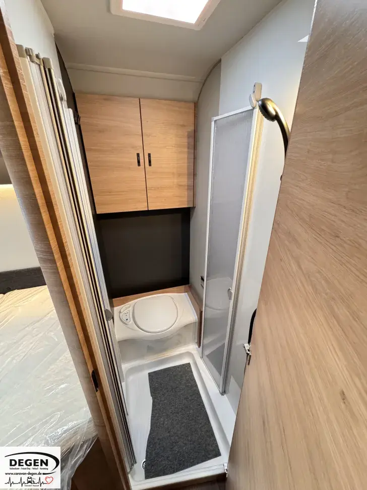 Fahrzeugbild Knaus L!VE WAVE 650 MF Platinum Selection Abstandstempomat,Rahmenfenster #18