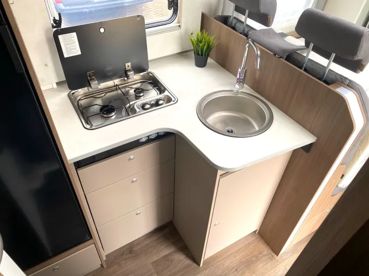 Fahrzeugbild Carado T 328 !!! Top‑Preis Garantie !!! #14