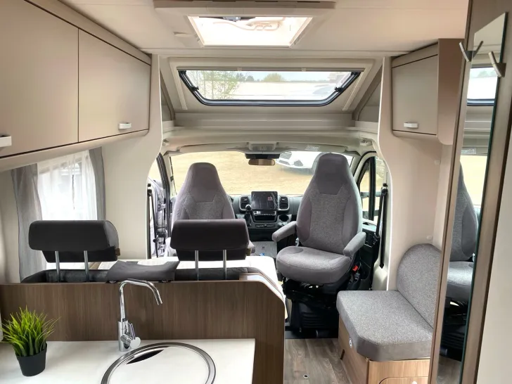 Fahrzeugbild Carado T 328 !!! Top‑Preis Garantie !!! #19