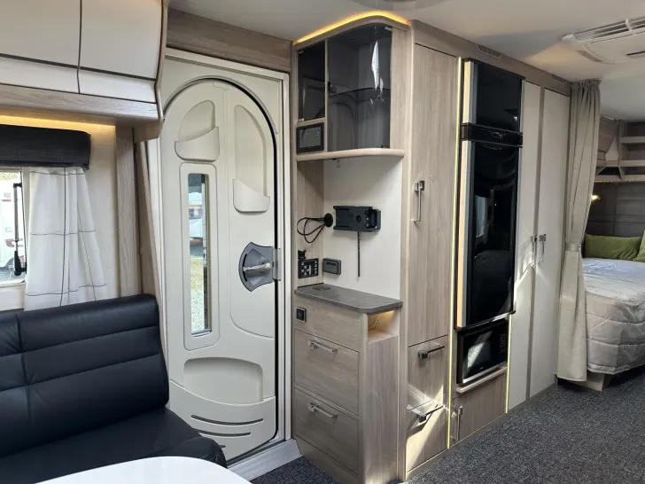 Fahrzeugbild Kabe Imperial 780 TDL KS E&P; Mover XT4; SAT; Klima #15