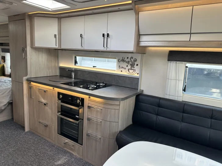 Fahrzeugbild Kabe Imperial 780 TDL KS E&P; Mover XT4; SAT; Klima #17