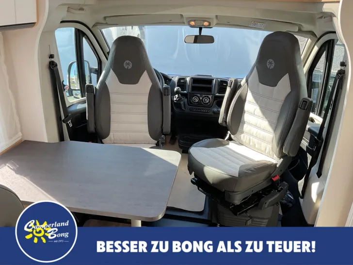 Fahrzeugbild Sunlight Adventure V 66 IC-LINE #9