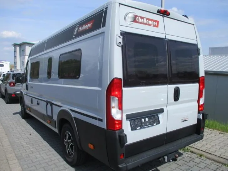 Fahrzeugbild Challenger Van Sport Edition V210 #5