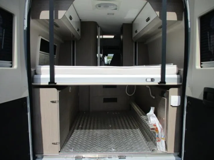 Fahrzeugbild Challenger Van Sport Edition V210 #7
