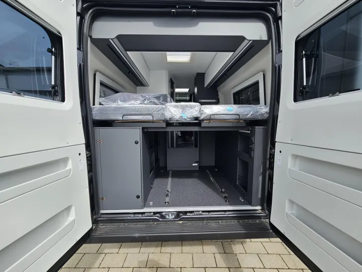 Fahrzeugbild Adria Twin Selection 640 SLB Leder|Schwarz-metallic #18