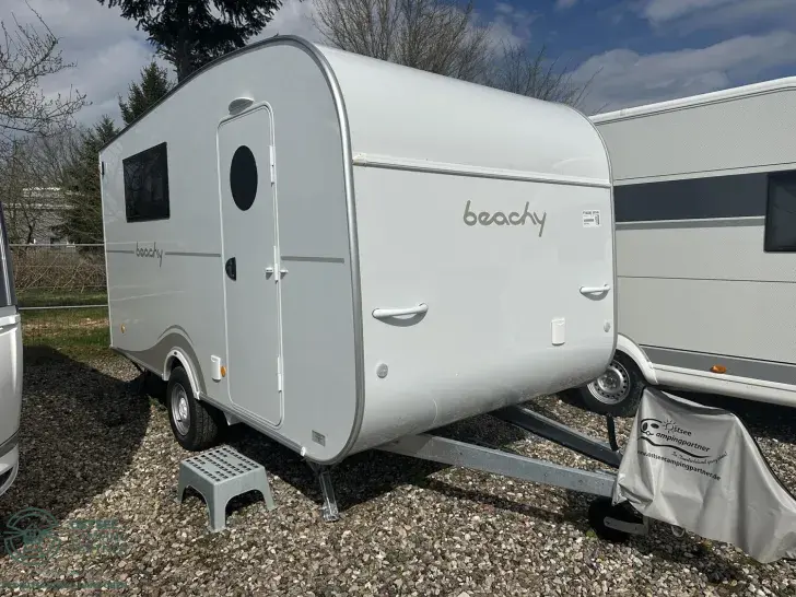 Fahrzeugbild Hobby Beachy 450 2026 #1
