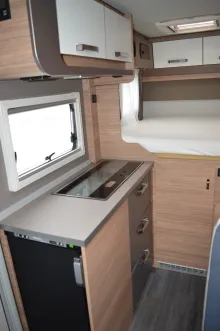 Fahrzeugbild Weinsberg X-CURSION VAN 500 MQ EDITION [PEPPER] ohne Hubbett/Fußbodenerwärmung #16
