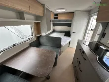 Fahrzeugbild Bürstner Averso 480 TK B66 Modell 2026 / Tageszulassung #8