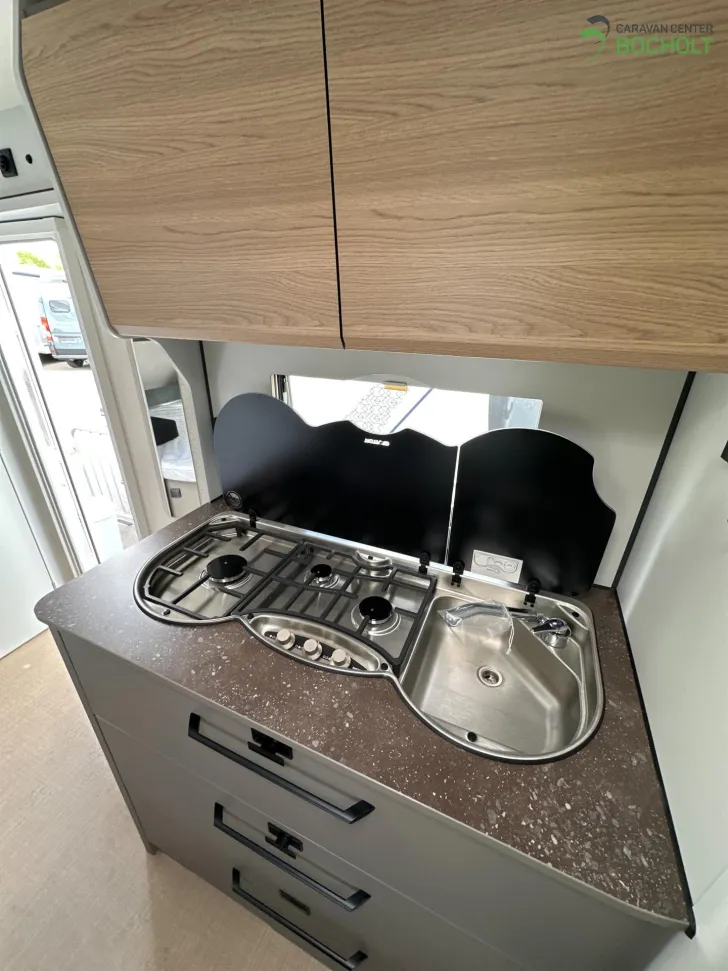 Fahrzeugbild Bürstner Averso 480 TK B66 Modell 2026 / Tageszulassung #15
