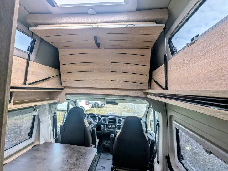 Fahrzeugbild Pössl H-Line 2WIN Vario ( 00 ) #15