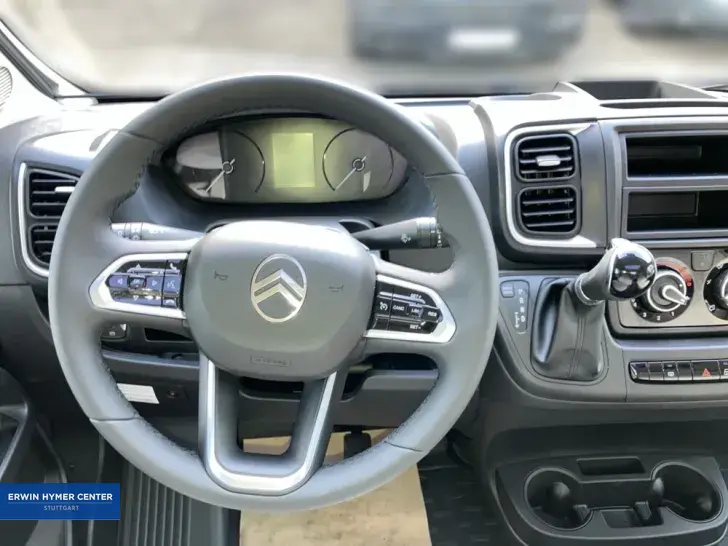 Fahrzeugbild Carado V 347 #12