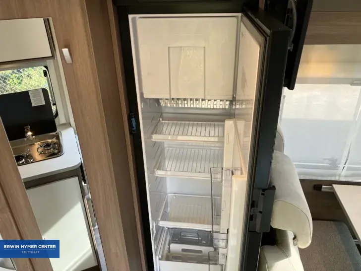 Fahrzeugbild Carado V 347 #18