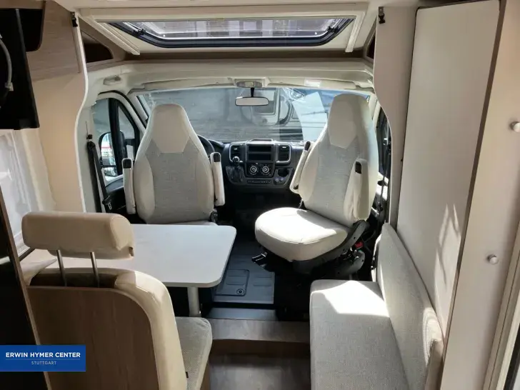 Fahrzeugbild Carado V 347 #29