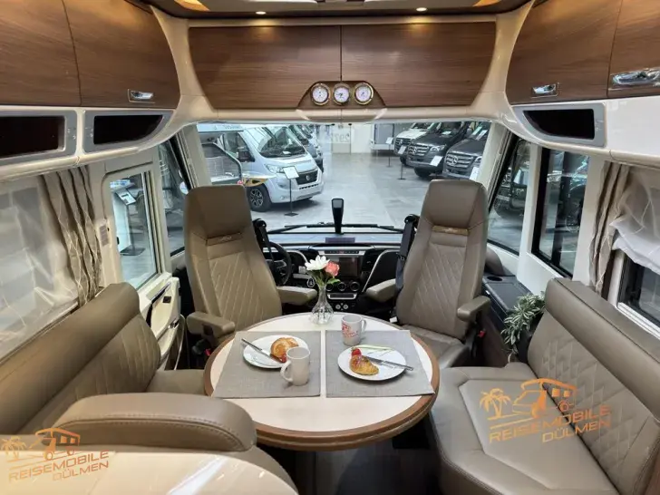 Fahrzeugbild Carthago chic s-plus I  50 LE Gastank Hubstütze SAT TV #12