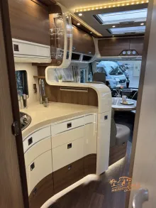 Fahrzeugbild Carthago chic s-plus I  50 LE Gastank Hubstütze SAT TV #20