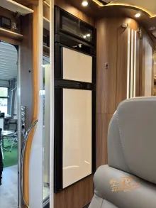 Fahrzeugbild Carthago chic s-plus I  50 LE Gastank Hubstütze SAT TV #21