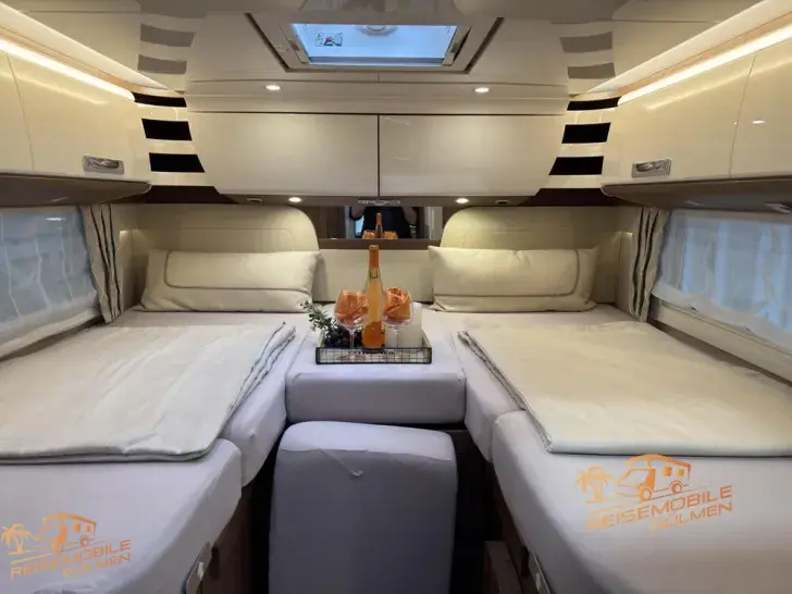 Fahrzeugbild Carthago chic s-plus I  50 LE Gastank Hubstütze SAT TV #23